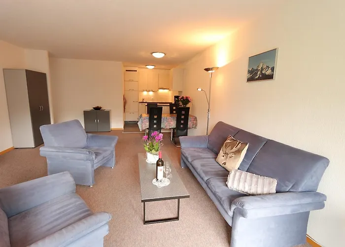 アパート Azur サース フェー