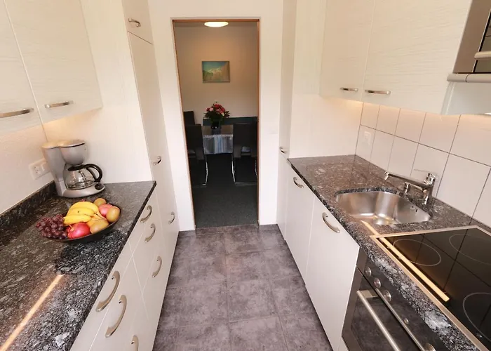 Azur Апартаменты *